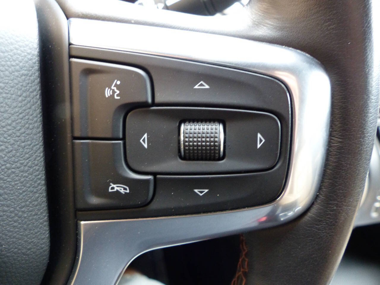Used 2020 Chevrolet Blazer Premier w/ LPO, Floor Liner Package AWD/4WD image 44