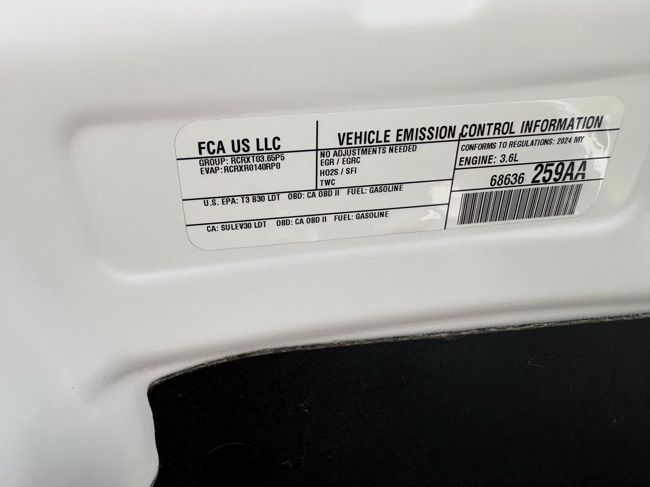 Used 2024 Chrysler Pacifica Limited FWD image 65