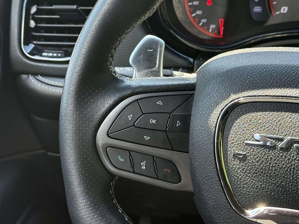 Used 2022 Dodge Durango SRT w/ Technology Group AWD/4WD image 22