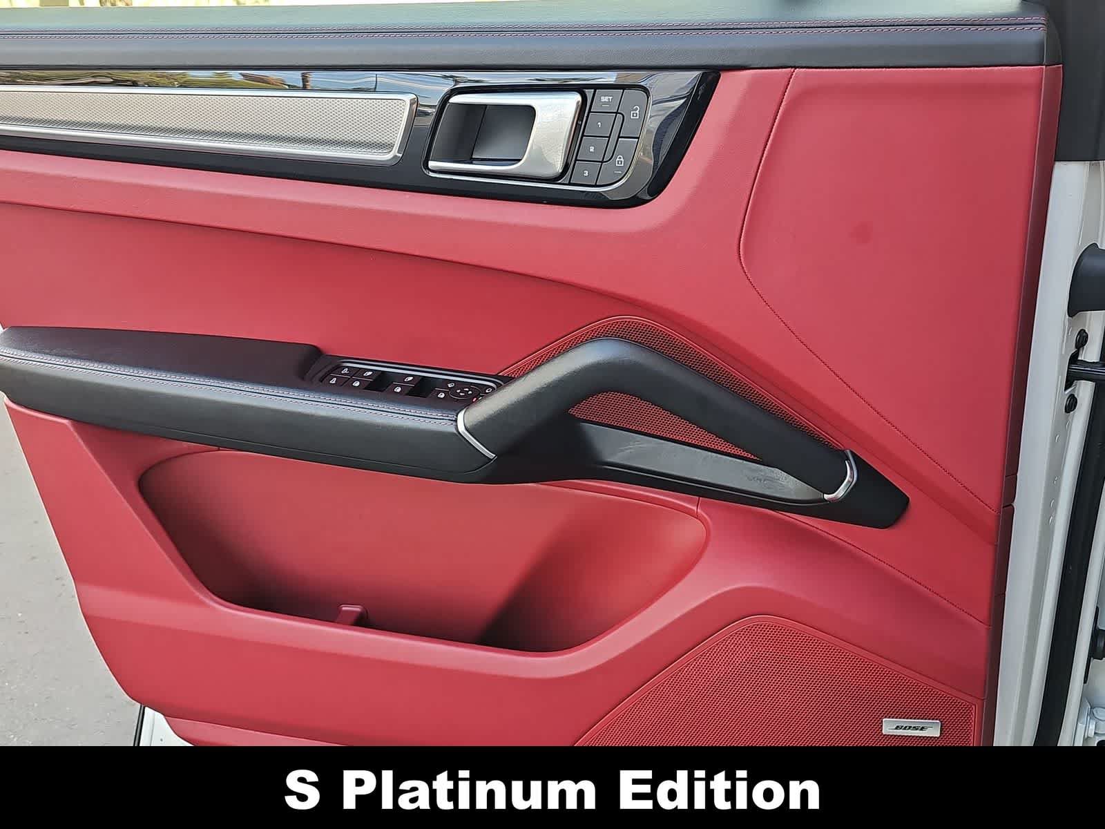 Used 2023 Porsche Cayenne S Platinum w/ Premium Package Plus AWD/4WD image 28