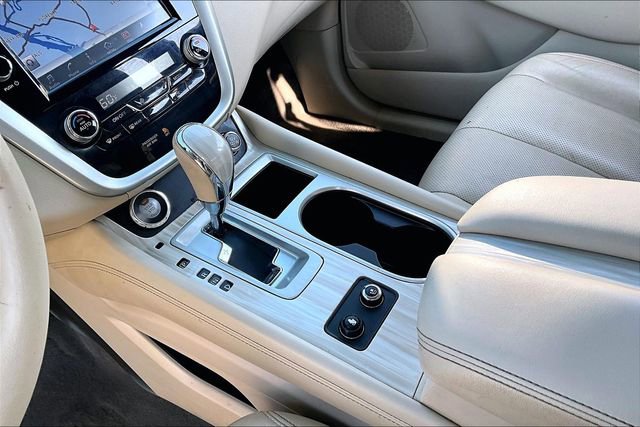 Used 2018 Nissan Murano Platinum w/ Cargo Package image 13