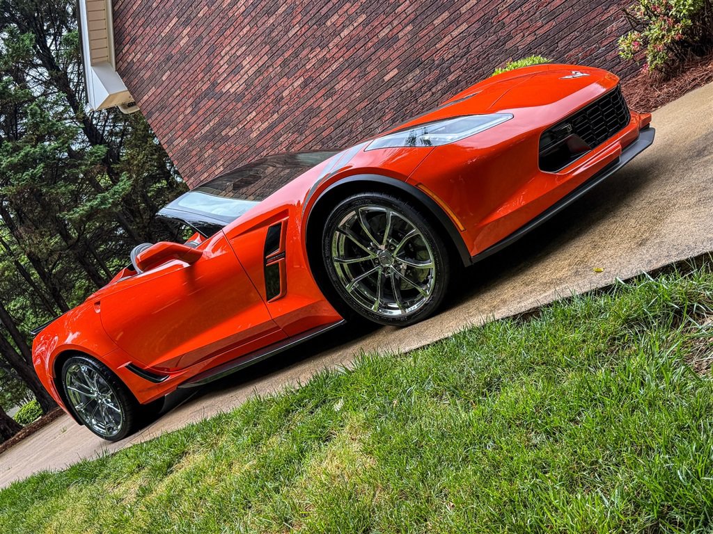 Used 2019 Chevrolet Corvette Grand Sport RWD image 30