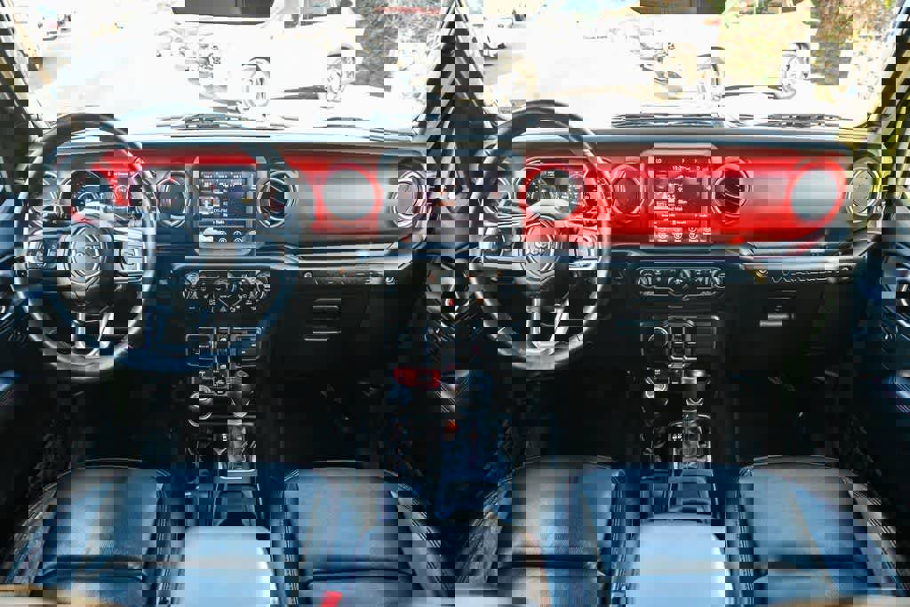 Used 2021 Jeep Wrangler Unlimited Rubicon image 16