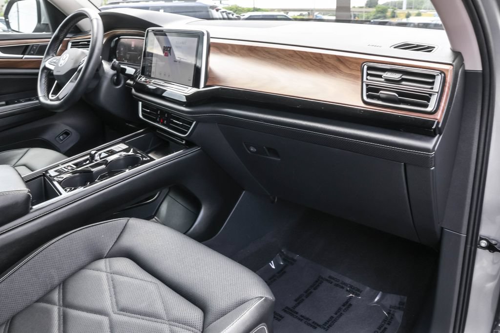 Certified 2024 Volkswagen Atlas SE AWD/4WD image 37