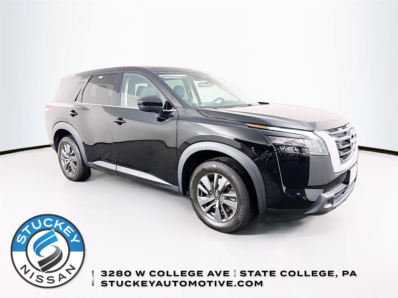 Used 2023 Nissan Pathfinder S AWD/4WD video 1