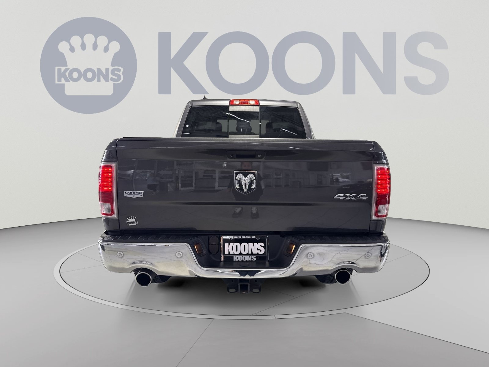 Used 2018 RAM 1500 Laramie w/ Convenience Group AWD/4WD image 10