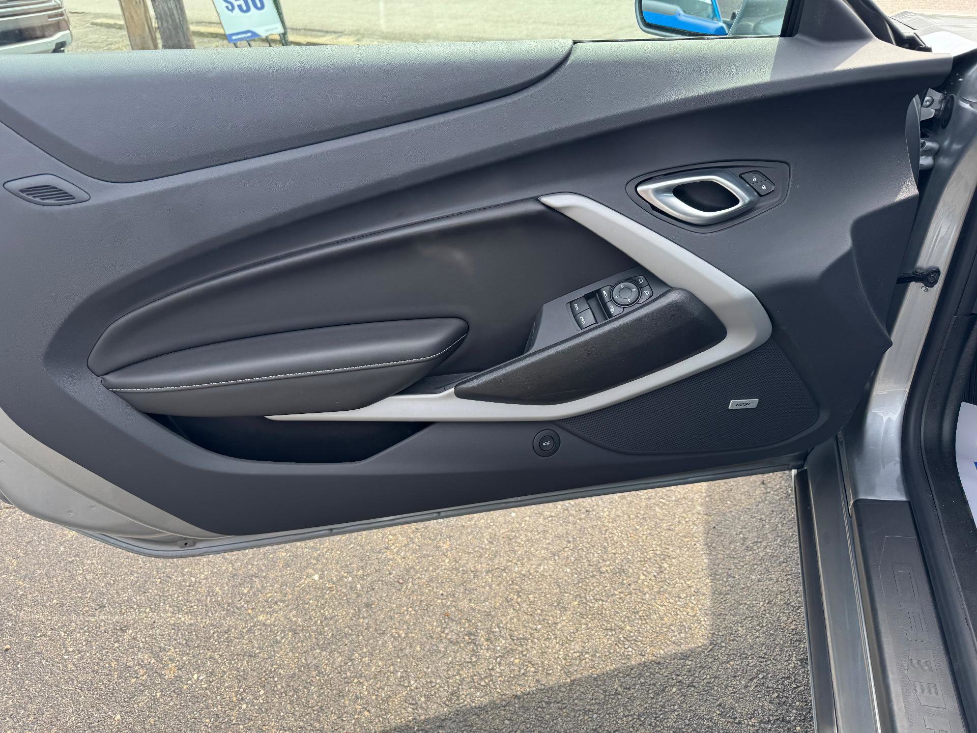 Used 2024 Chevrolet Camaro LT w/ Technology Package RWD image 32