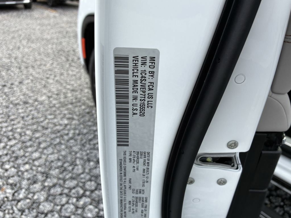 New 2026 Jeep Grand Wagoneer Summit image 41