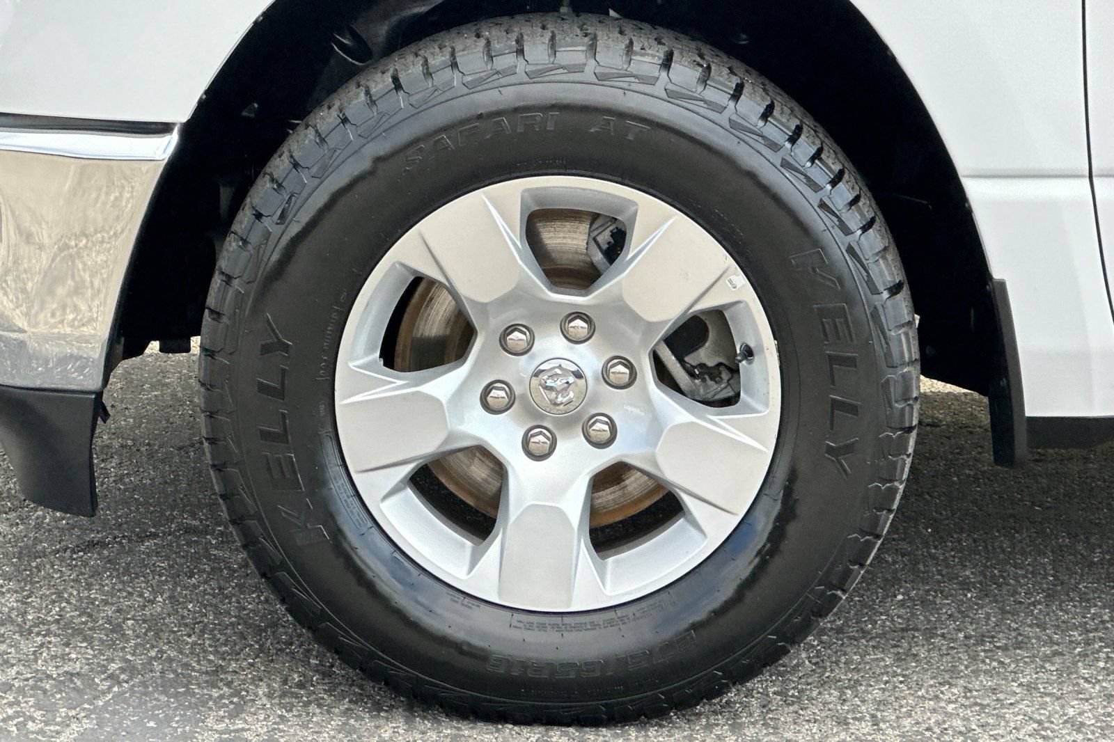 Used 2021 RAM 1500 Big Horn RWD image 35