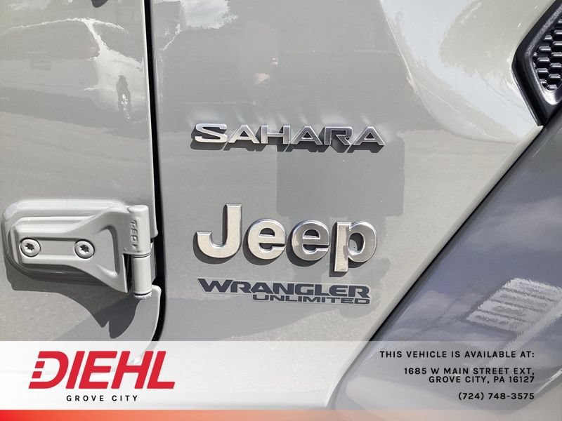 Used 2022 Jeep Wrangler Unlimited Sahara w/ Cold Weather Group AWD/4WD image 10