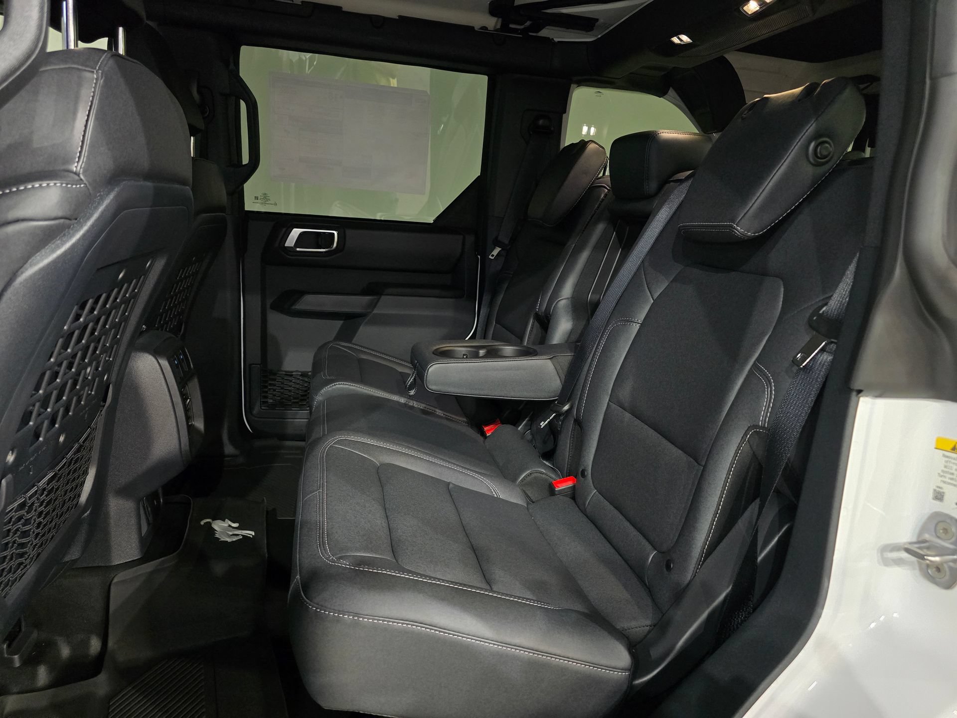 New 2025 Ford Bronco Badlands w/ Sasquatch Package AWD/4WD image 31