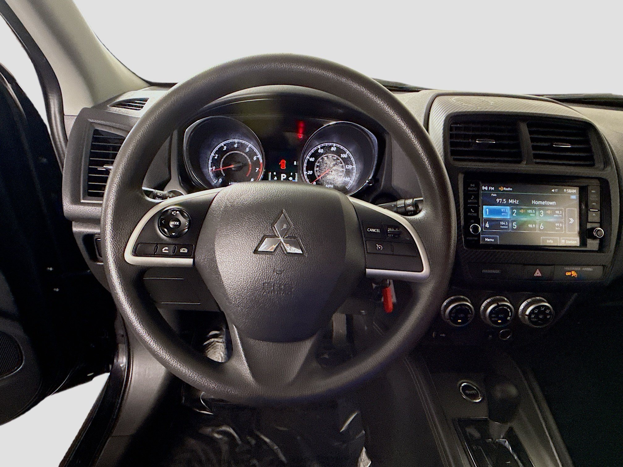 Used 2023 Mitsubishi Outlander Sport ES AWD/4WD image 13