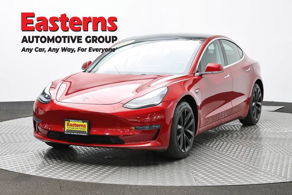Used 2019 Tesla Model 3 Standard Range image 1