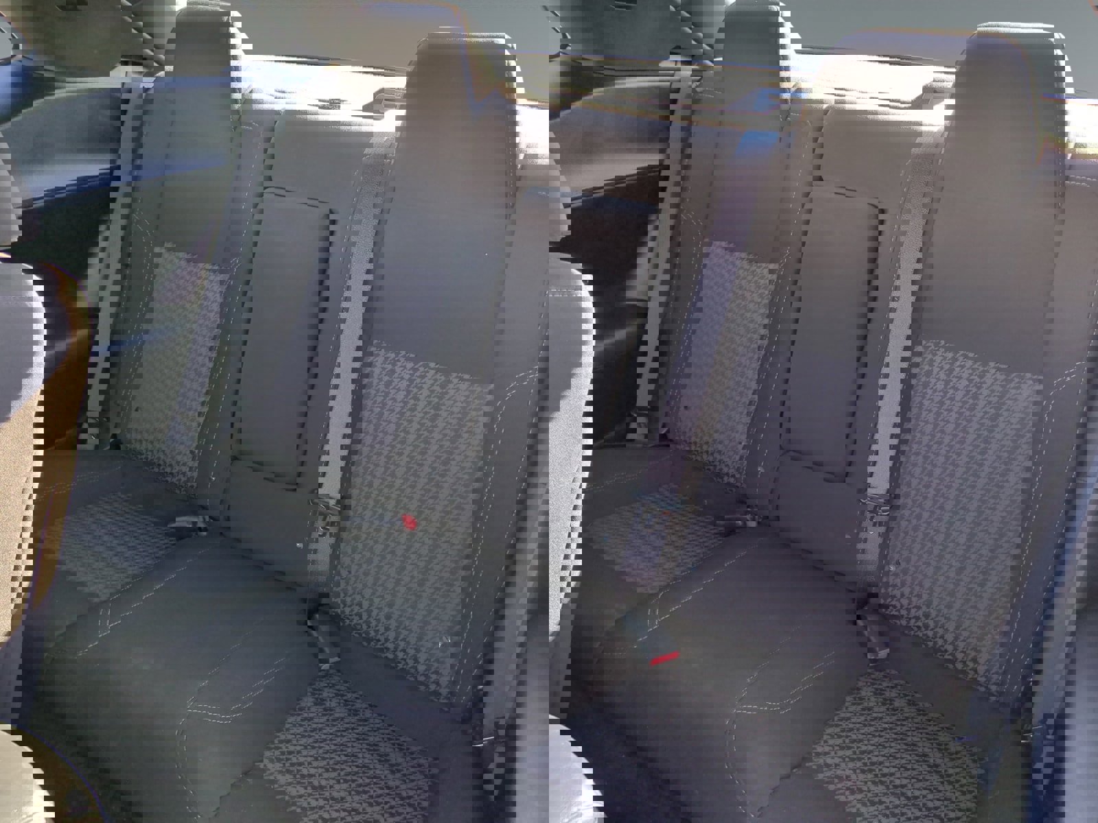 Used 2023 Dodge Challenger SXT image 27