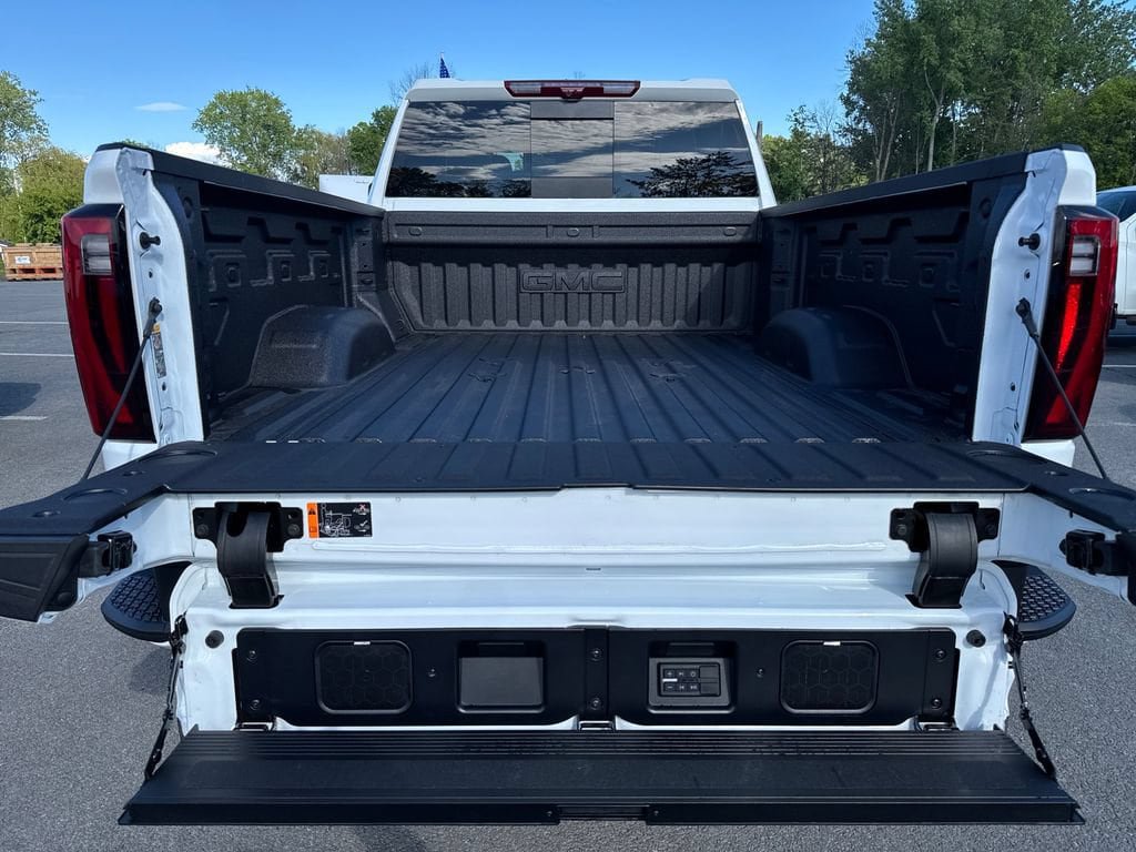 New 2026 GMC Sierra 2500 Denali Ultimate AWD/4WD image 22