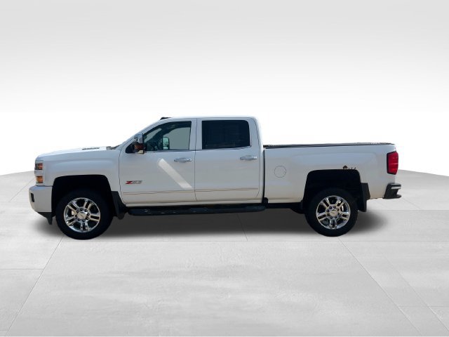 Used 2015 Chevrolet Silverado 2500 LTZ w/ Duramax Plus Package AWD/4WD image 3