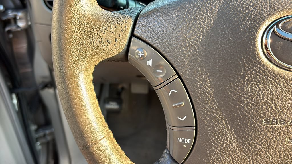 Used 2003 Toyota Sequoia Limited RWD image 16