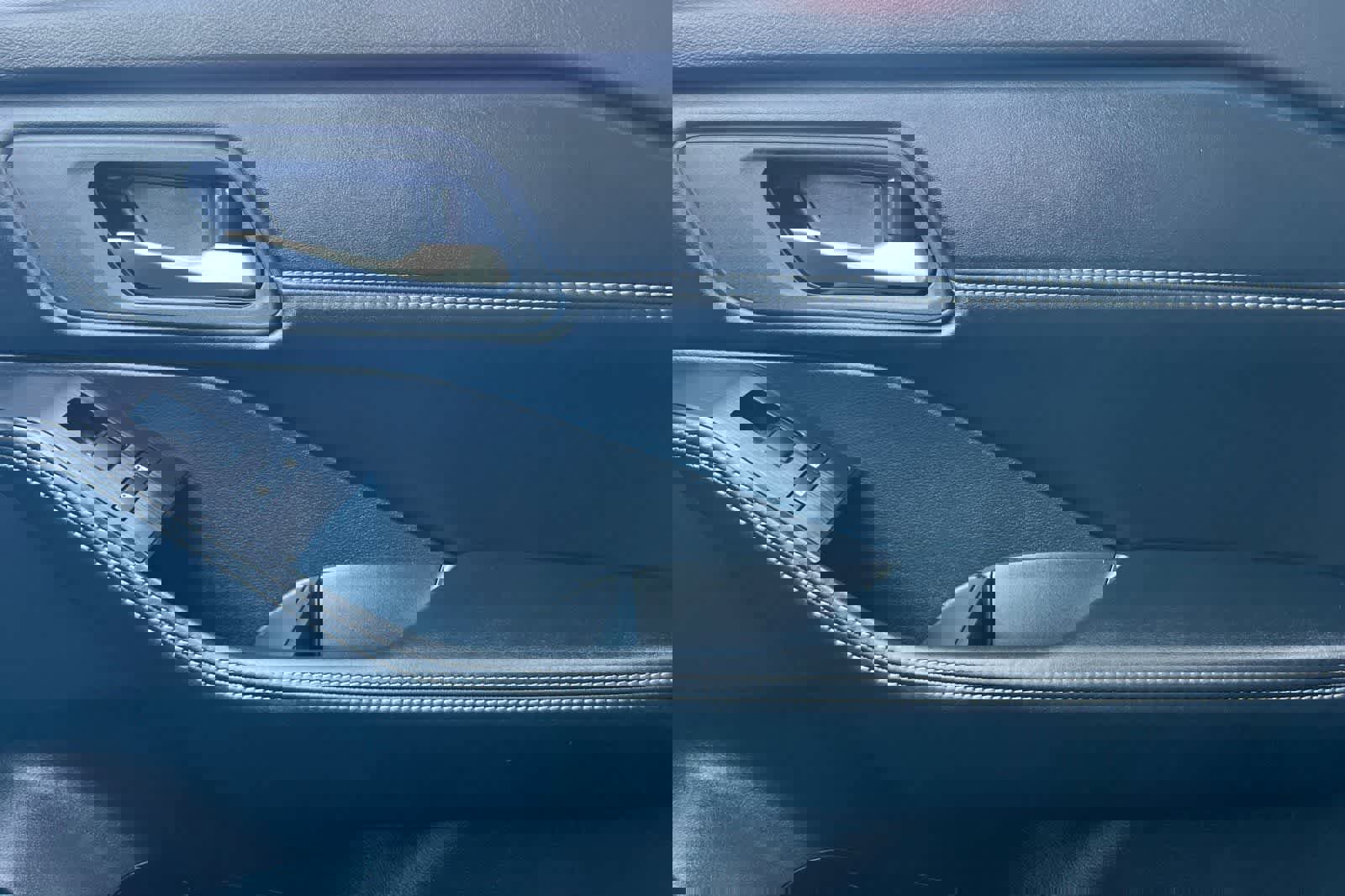 New 2026 Nissan Rogue Dark Armor image 21