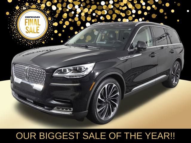 Used 2022 Lincoln Aviator Reserve w/ Equipment Group 201A image 1