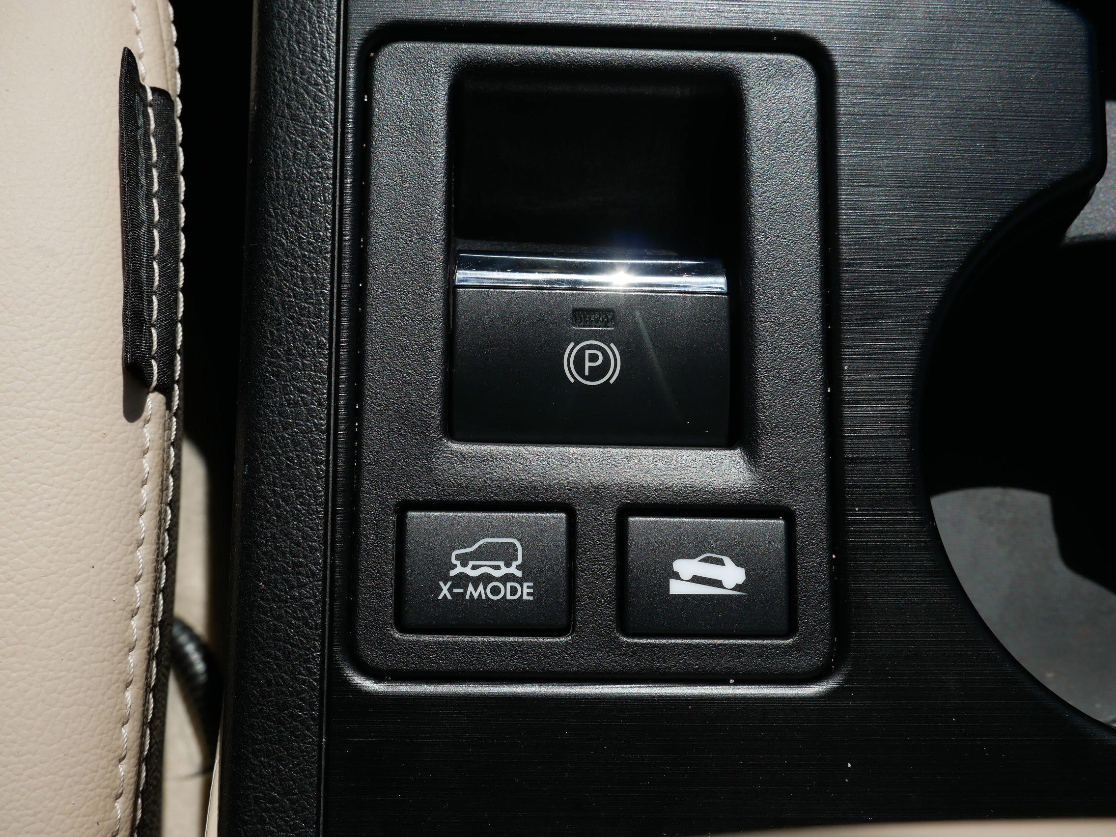 Used 2017 Subaru Outback 2.5i Limited AWD/4WD image 32