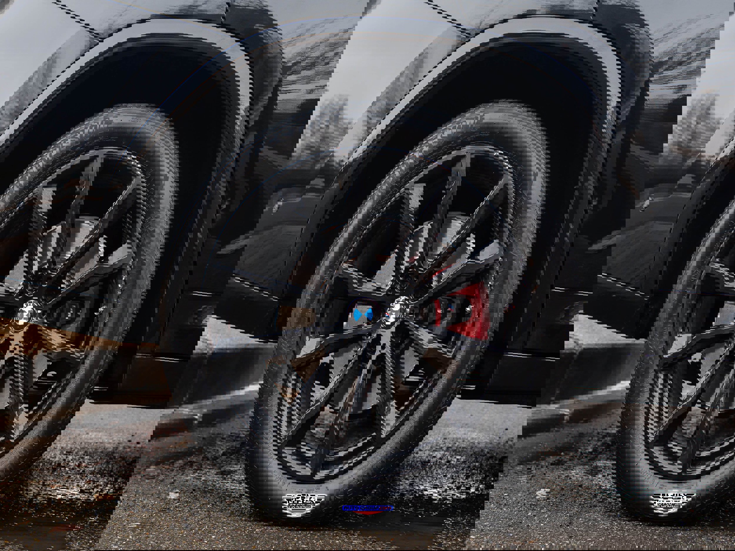 Used 2022 BMW X4 M40i w/ Premium Package image 11