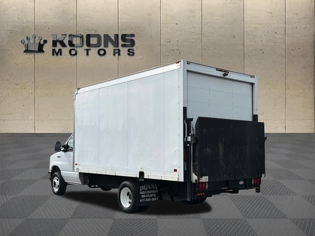 Used 2023 Ford E-350 and Econoline 350 Super Duty w/ Power Windows & Locks Group RWD image 5