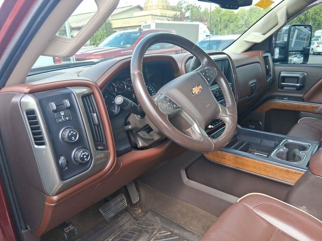 Used 2015 Chevrolet Silverado 3500 High Country w/ Duramax Plus Package AWD/4WD image 5