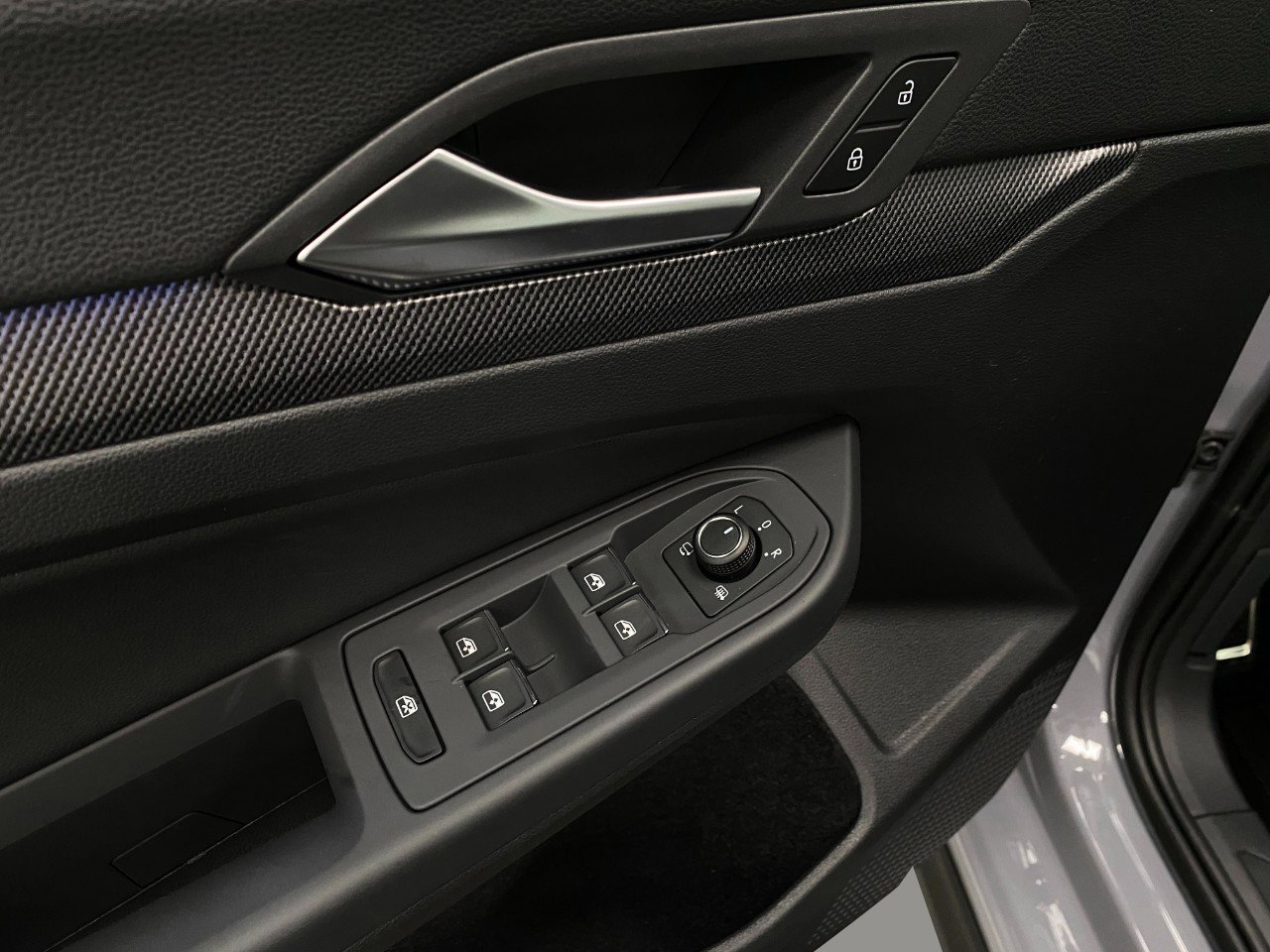 New 2025 Volkswagen GTI Autobahn image 31