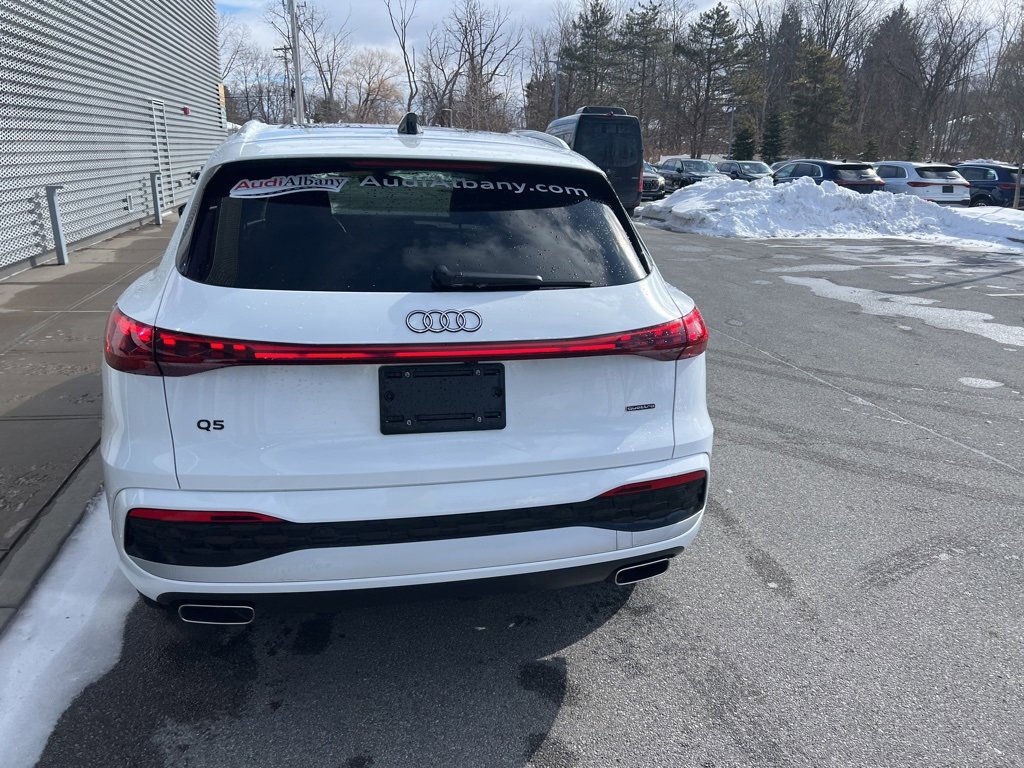 Certified 2025 Audi Q5 Premium w/ Convenience Package image 34