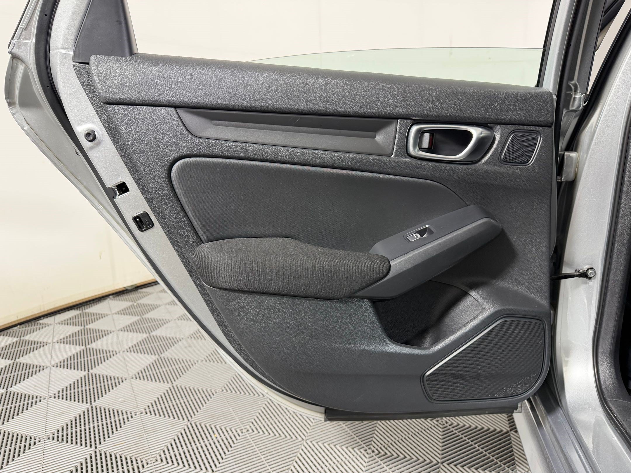 Certified 2025 Honda Civic LX image 25