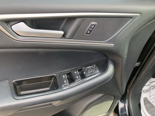 Used 2018 Ford Edge SEL w/ Equipment Group 201A image 10
