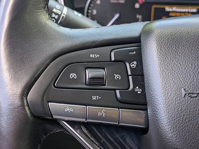 Certified 2024 Cadillac XT6 Premium Luxury AWD/4WD image 25