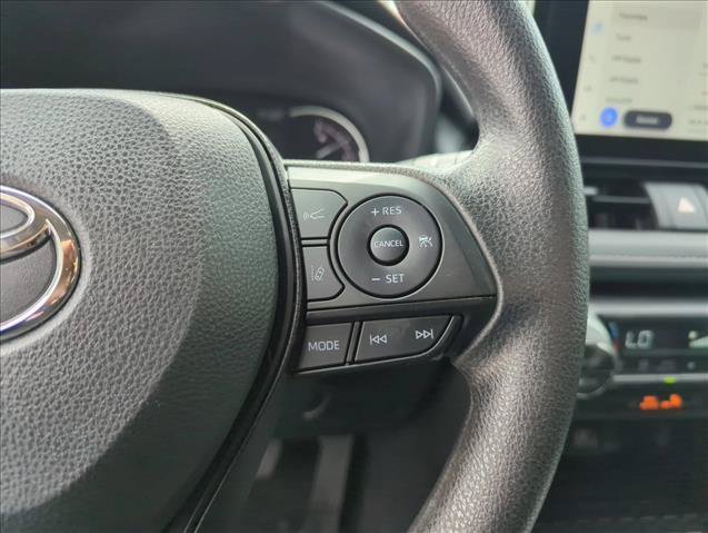 Certified 2025 Toyota RAV4 XLE FWD image 19