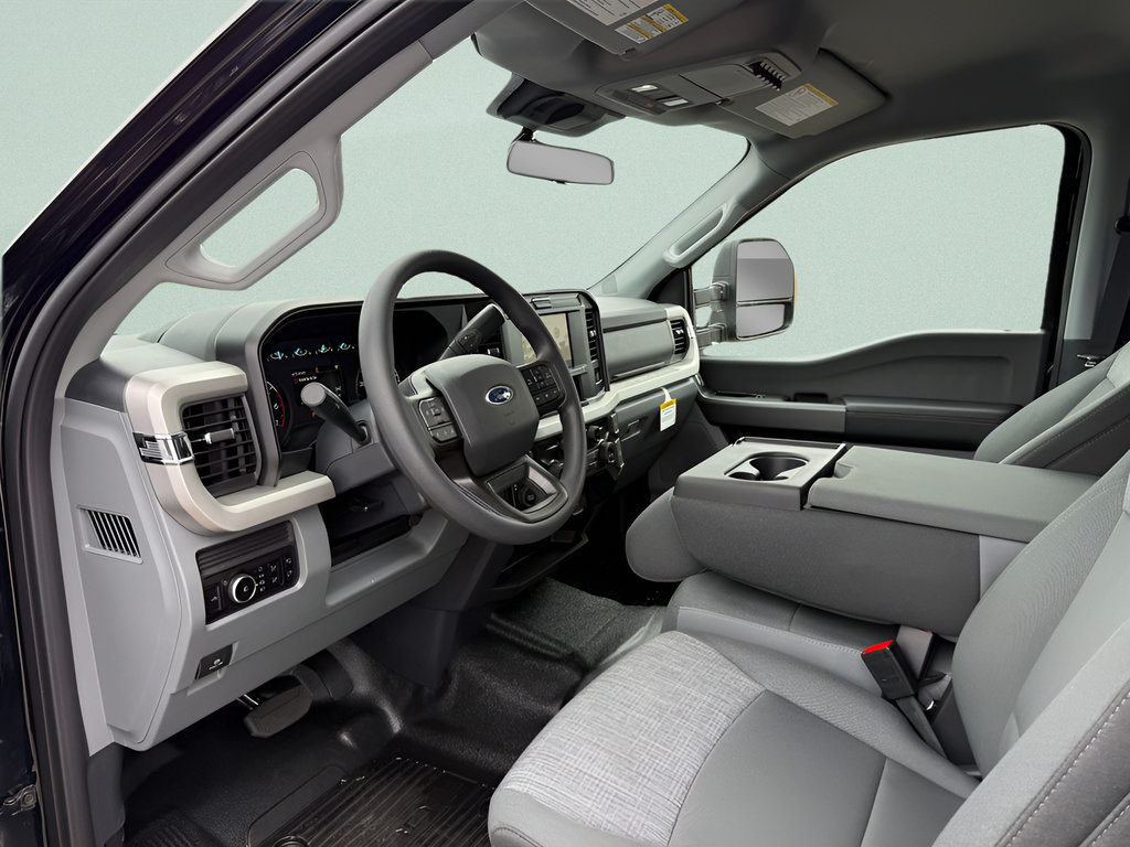 New 2026 Ford F350 XLT w/ FX4 Off-Road Package AWD/4WD image 3