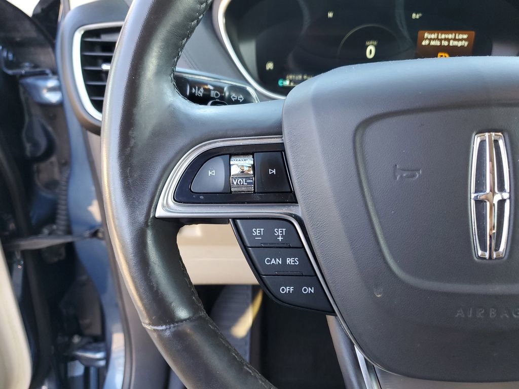 Certified 2019 Lincoln Nautilus Select image 24