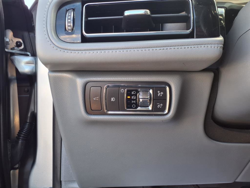 Used 2020 Lincoln Aviator Reserve RWD image 19