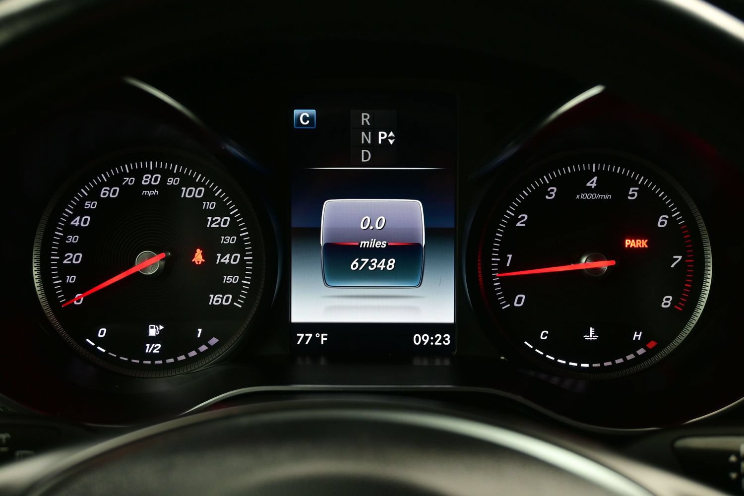 Used 2019 Mercedes-Benz GLC 300 4MATIC image 26