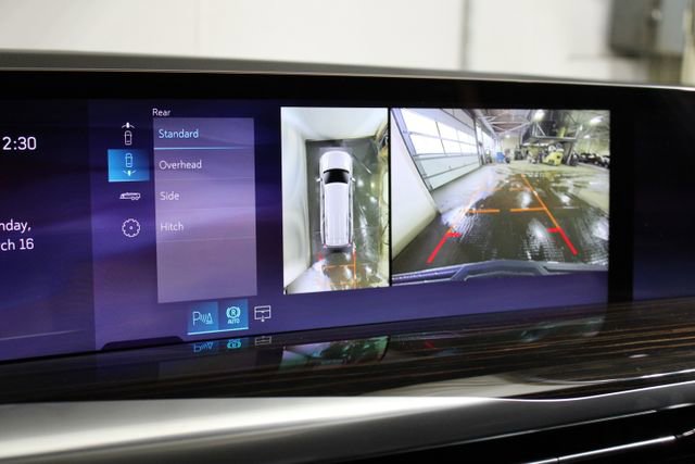 New 2026 Cadillac Escalade ESV Luxury w/ Touring Package image 18