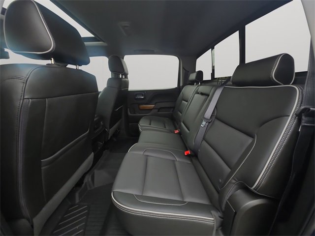 Used 2018 Chevrolet Silverado 1500 High Country image 12