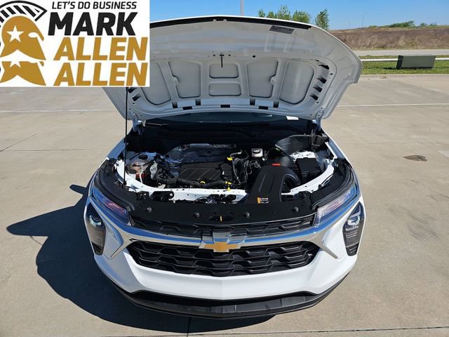 Used 2024 Chevrolet Trax LS w/ LS Convenience Package image 29