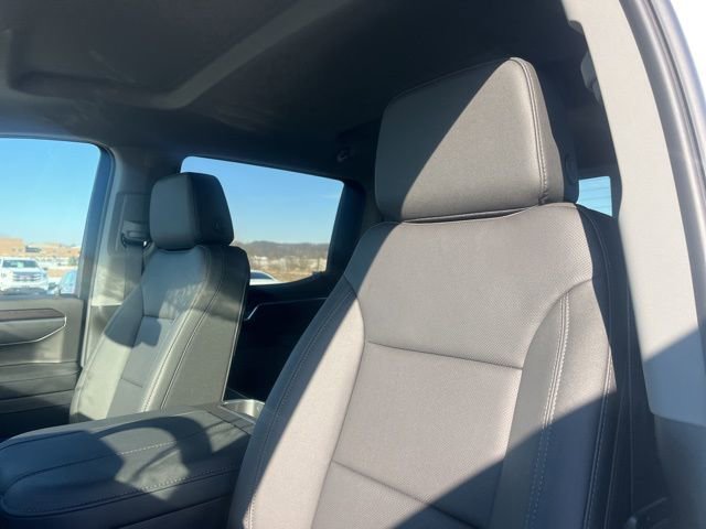 New 2026 GMC Sierra 1500 SLT w/ SLT Convenience Package image 19
