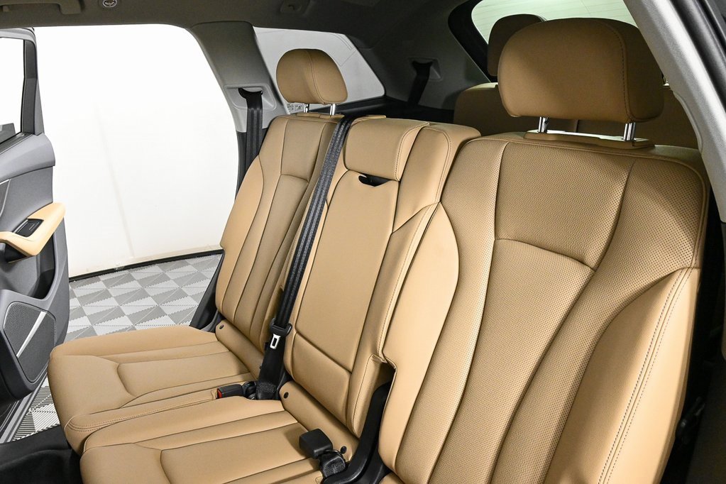 New 2025 Audi Q7 3.0T Premium Plus image 22