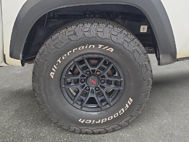 Used 2021 Toyota Tacoma TRD Pro AWD/4WD image 33
