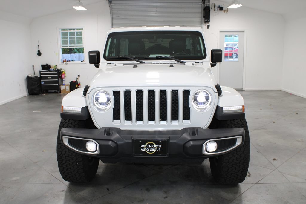 Used 2018 Jeep Wrangler Unlimited Sahara AWD/4WD image 3