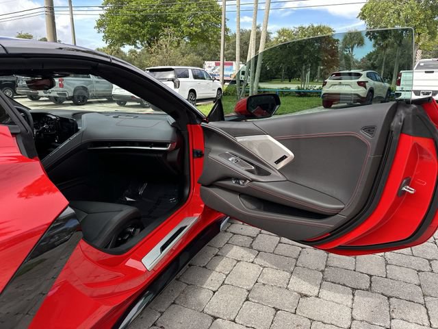 Used 2023 Chevrolet Corvette Stingray Premium Conv w/ Z51 Performance Package RWD image 23