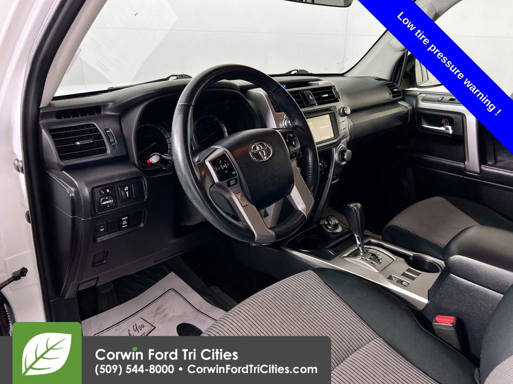 Used 2018 Toyota 4Runner SR5 image 3