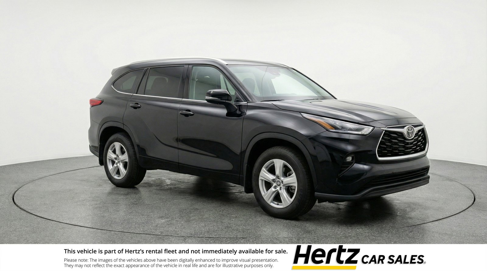 Used 2025 Toyota Highlander LE
