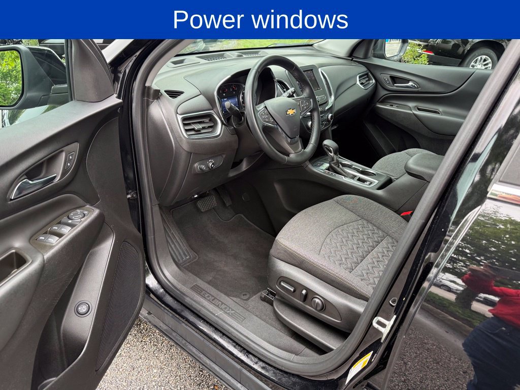 Used 2023 Chevrolet Equinox LT AWD/4WD image 12