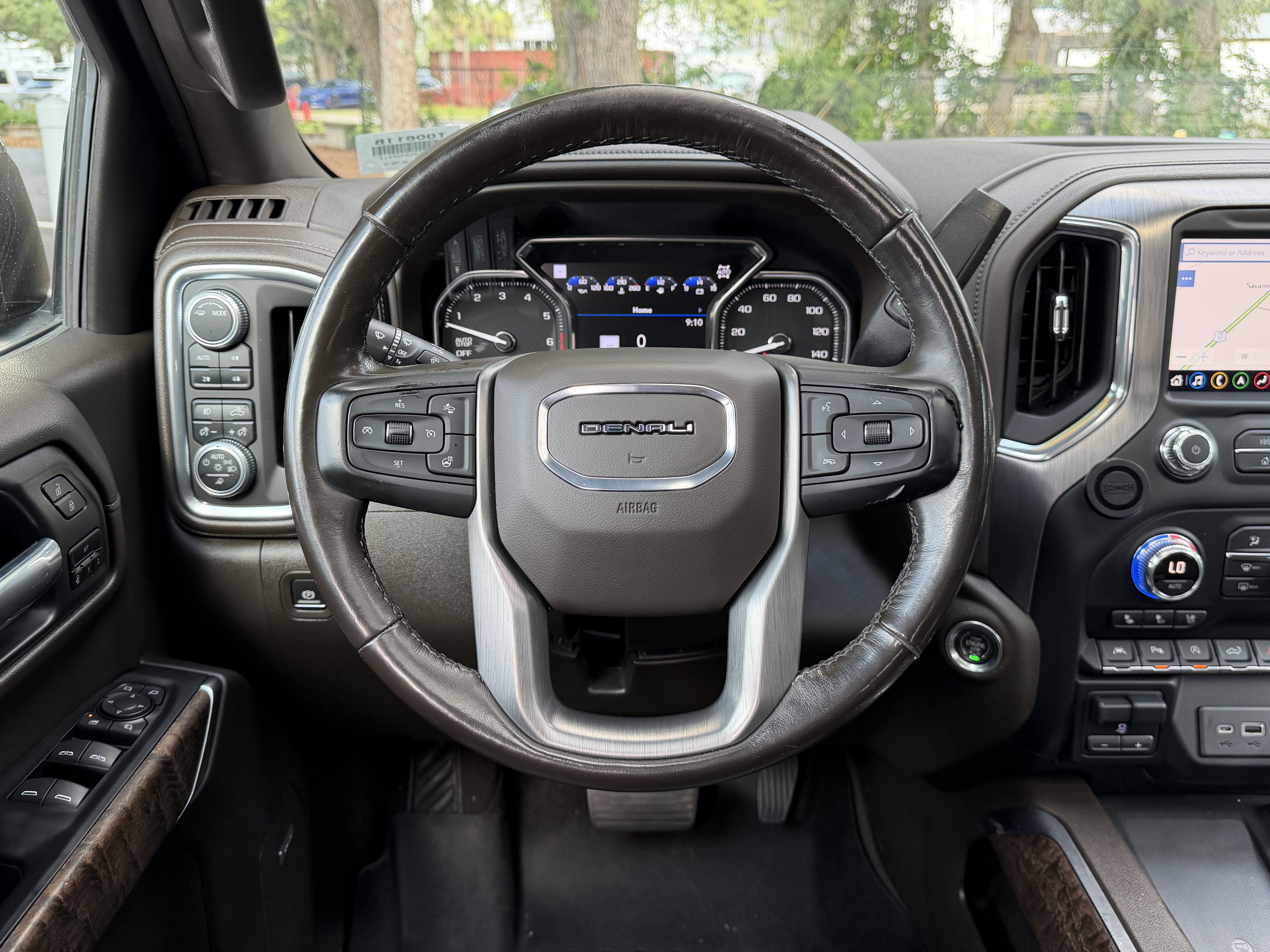 Used 2020 GMC Sierra 1500 Denali w/ Denali Ultimate Package AWD/4WD image 34