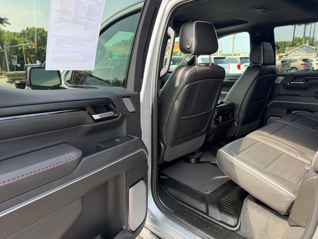 Used 2025 GMC Sierra 1500 AT4X AWD/4WD image 14